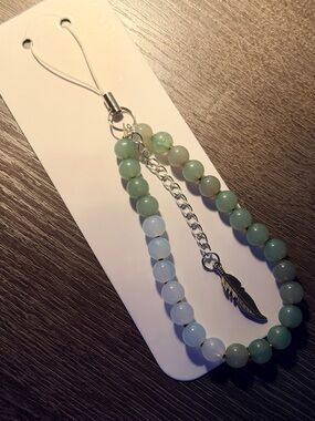 Beaded Feather Charm Phone Strap Bracelet - Green/Light Blue